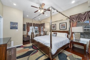 10 bedrooms, iron/ironing board, free WiFi, bed sheets - 10Bd/10Ba Large Beach Home, Indoor Pool In Virginia Beach (Virginia beach)