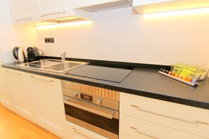 Premium Apartment (Apartment 2) | Private kitchenette - Luxury apartments Krocínova (Prague)