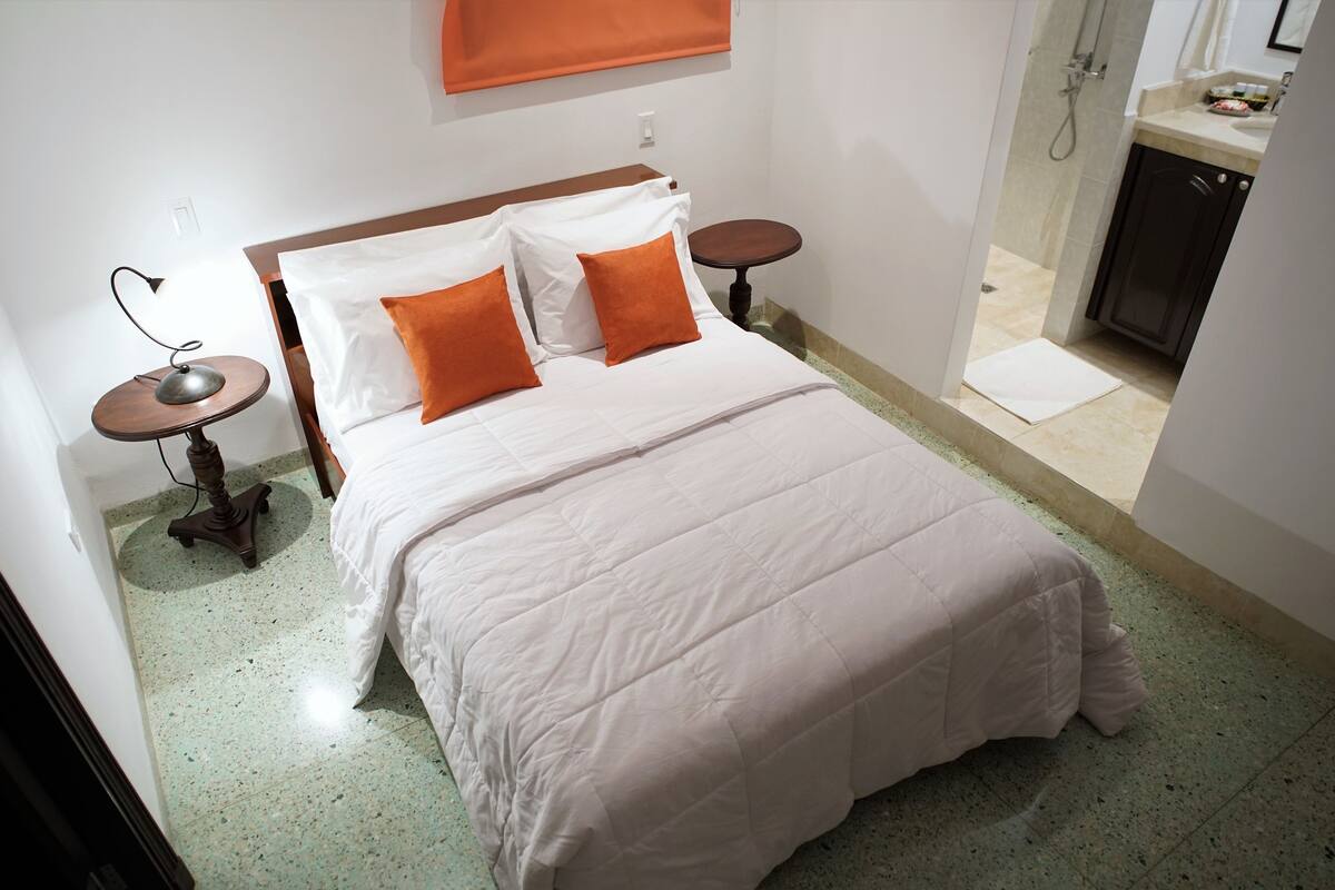 4 chambres, literie de qualité, couette en duvet, minibar