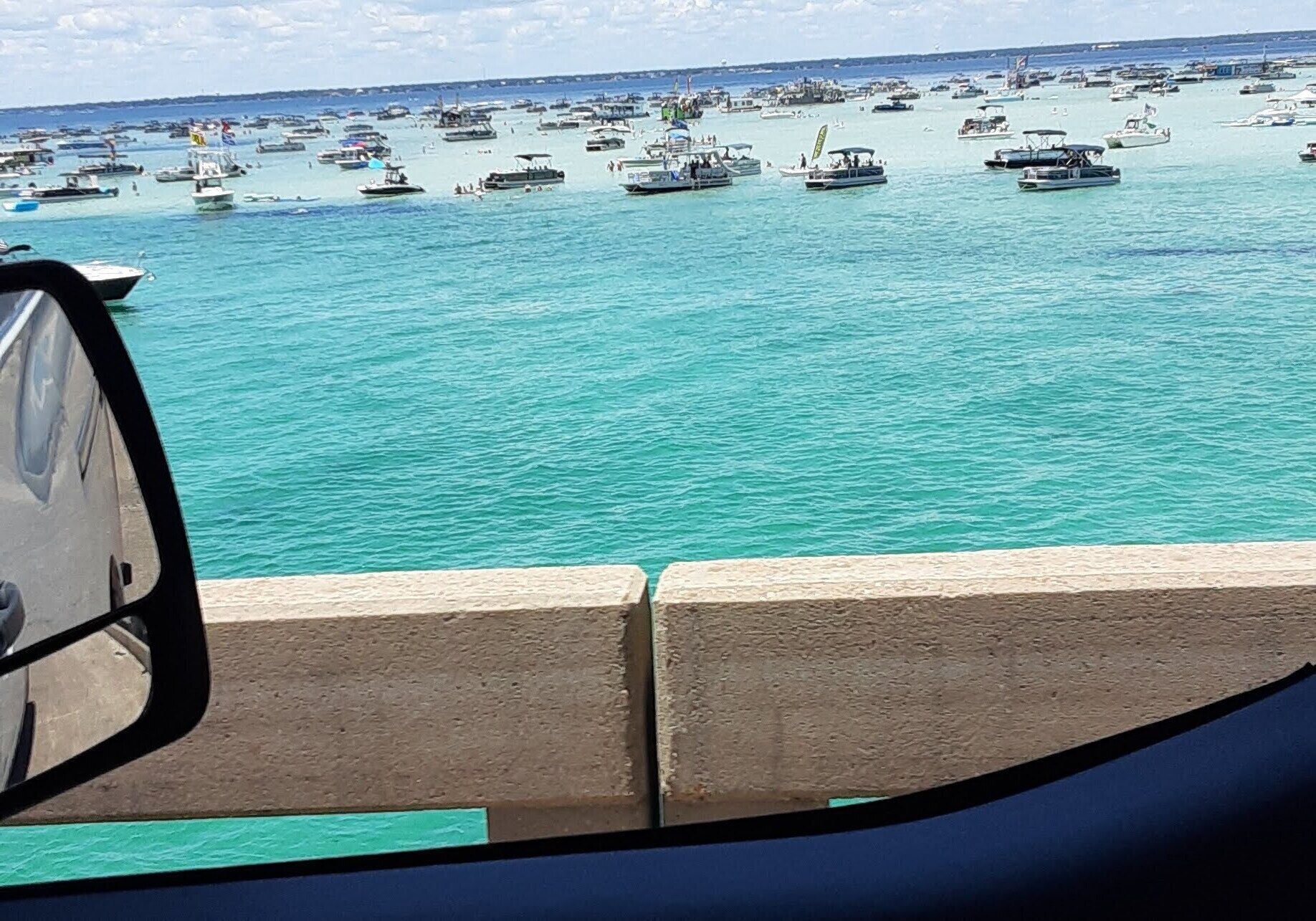海滩酒吧