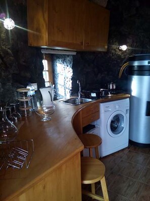Ferienhaus, 2 Schlafzimmer, Meerblick | Badezimmer | Dusche, kostenlose Toilettenartikel, Handtücher