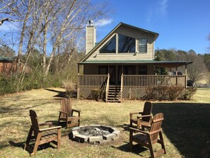 Property grounds - River Run Chalets - Nottely Riverfront, Starlink w/ Roku TV, Easy River Access (Murphy)