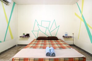 Desk, bed sheets - Wisma Gading Indah (Jakarta)