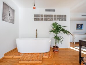 Interior - COZY 1BR APT RECENTLY RENOVATED IN CITY CENTRE (Sevilla)