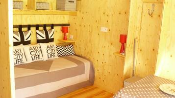 1 bedroom, bed sheets