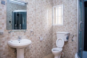Bathroom - Archers View Court (North Legon)