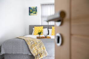 Apartment, eigenes Bad, Stadtblick (Two Bedroom Apartment) | 1 Schlafzimmer