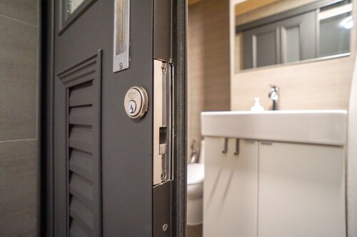 World Inn - Hostel