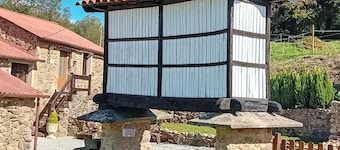 Galician Stone Cottage for 2 people  