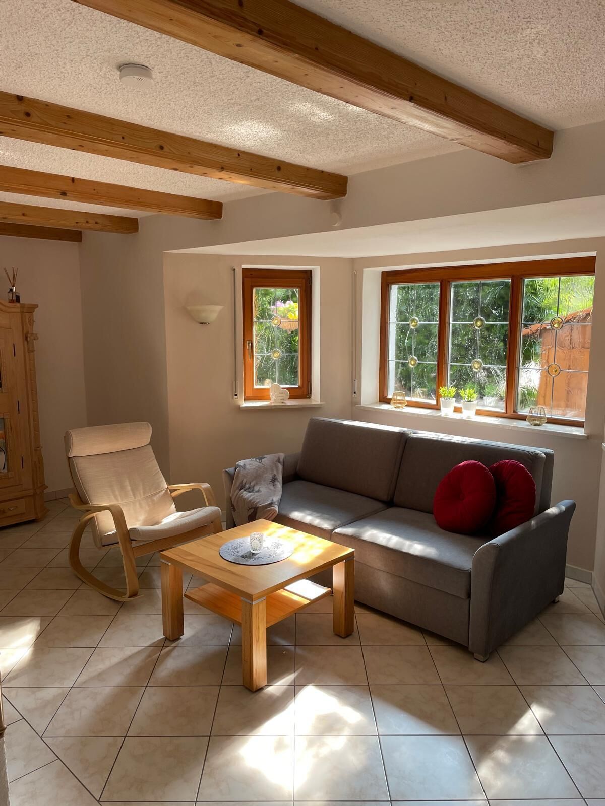 Komfortabel Ausgestattete Ferienwohnung Mit Terrasse - Kelheim