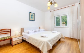 3 chambres, lit de bébé portatif, accès au Wi-Fi (inclus)