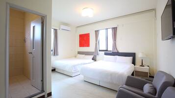 Quadruple Room, Garden Area | Desk, free WiFi, bed sheets