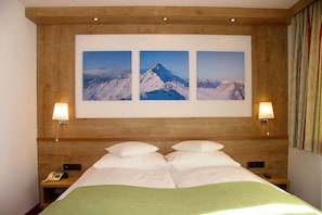 In-room safe, desk, soundproofing, free cots/infant beds - Garbershof (Soelden)