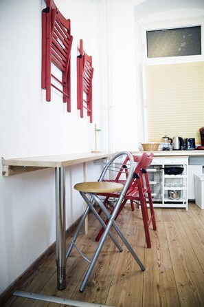 Duplex Basic - 3 sovrum - 2 badrum | 3 sovrum, skrivbord, strykjärn/strykbräda och gratis wi-fi