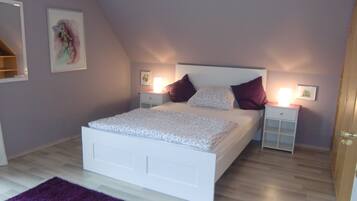 2 Schlafzimmer, kostenloses WLAN, Bettwäsche