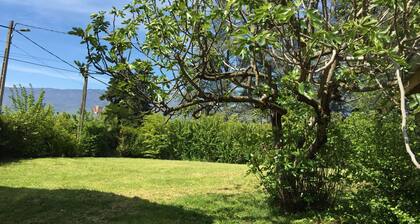 150m2 Aix-en-Provence Thermalbäder Haus 1000m2 eingezäunten Garten, 4 Schlafzimmer, 2 Badezimmer