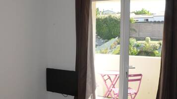 3 soveværelser, pengeskab på værelset, strygejern/strygebræt