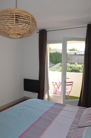 3 soverom, safe på rommet, strykejern/-brett og wi-fi (inkludert)