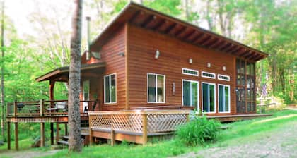 Kick Back Cabin - estanque de pesca y senderos - Hocking Hills