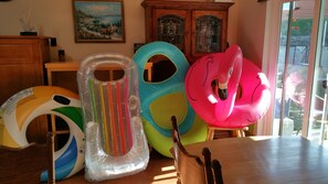Children’s area - CUSTOM HIGH VIEW 5-MAN SPA, POOL, ORCHARD NEXT TO WINE TASTING, EZ FWY, PETS OK (Fallbrook)