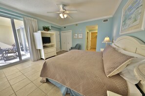 3 bedrooms, free Internet, bed sheets