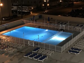 Piscine extérieure, piscine chauffée