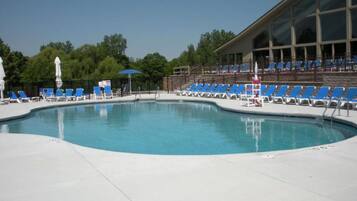 Indoor pool, outdoor pool