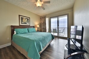 3 Schlafzimmer, Bügeleisen/Bügelbrett, Internetzugang, Bettwäsche