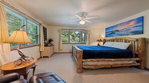 4 habitaciones, tabla de planchar con plancha y cuna de viaje 