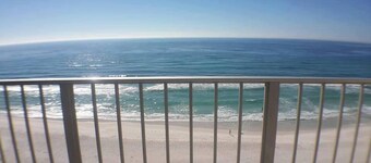 Regency 1126 3BR/2BA Slps 8 11th Flr Early Booking Disc  2 Free Beach Chairs