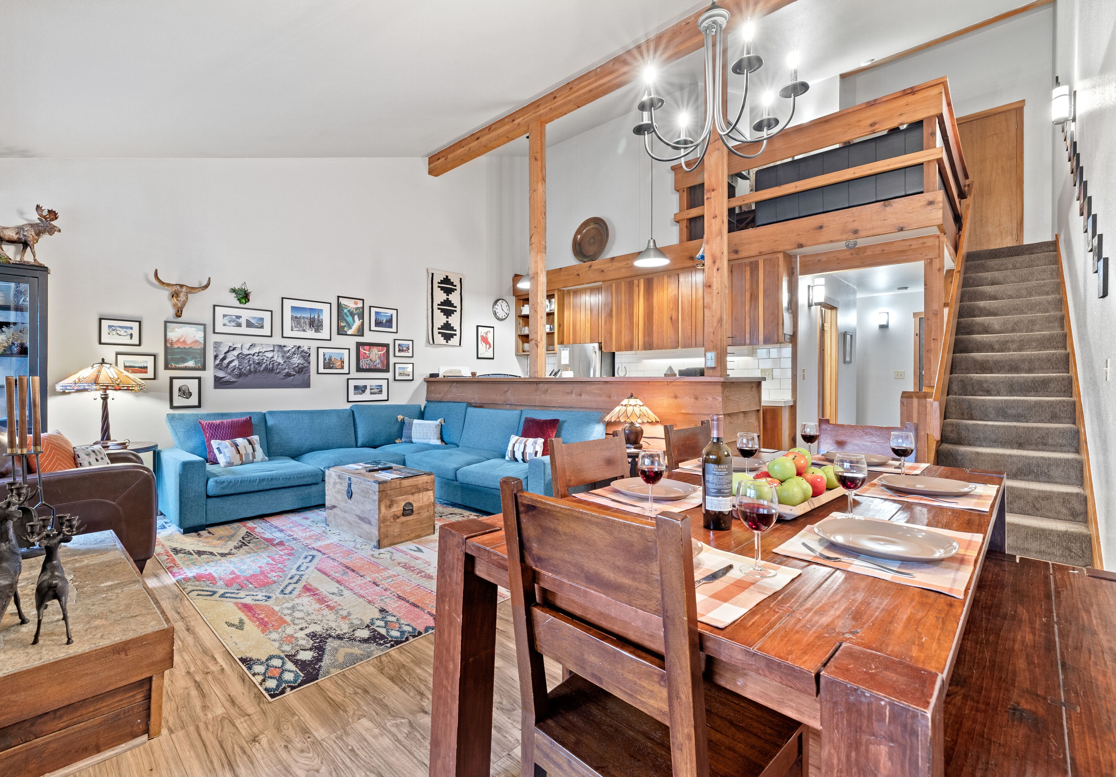 RMR: Updated Columbine 2 BR+ Loft in The Aspens