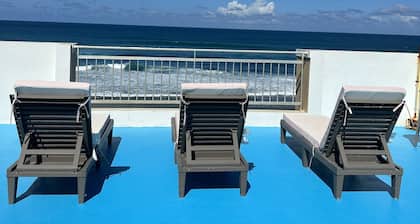 Million Dollar View, Guaranteed! 4br, 3ba Corner Penthouse, Jobos' Beach Isabela