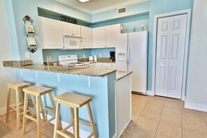 Fridge, microwave, oven, stovetop - Tidewater 1011 Low 10th Flr 2 BR+Bunks 3 BA 2026 Prices Shown Are 10% Off (Panama City Beach)