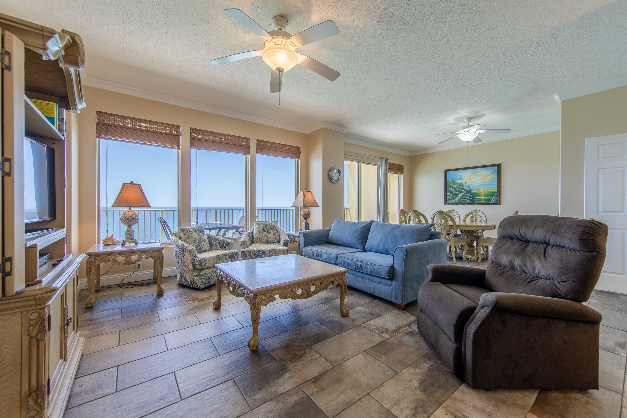 Stunning 22nd Floor Condominium with spectacular views of the Gulf of Mexico