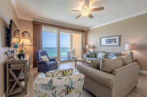 TV - GULF FRONT UNIT w/ KING BEDS IN THIS LUXURY TREASURE ISLAND CONDO! (Panama City)