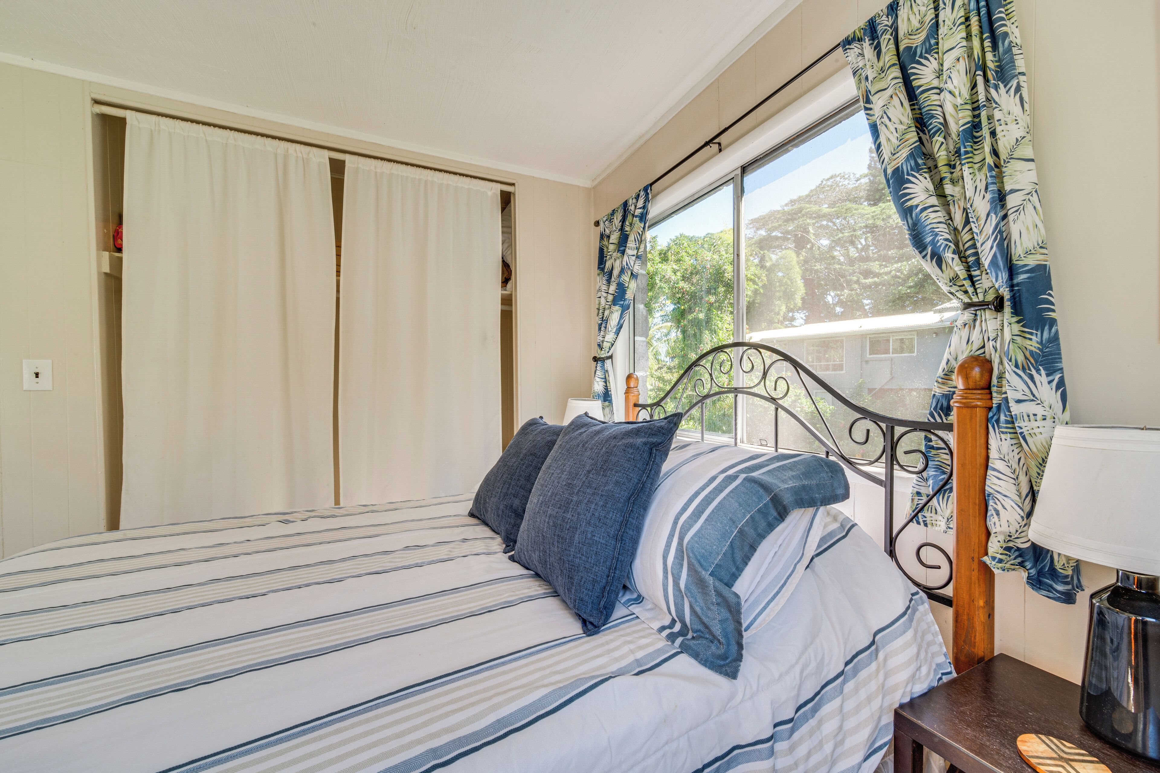 1 bedroom, iron/ironing board, travel crib, internet