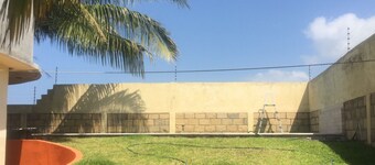 Beautiful private room 9 minutes from the beach
