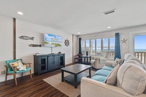 Smart TV, DVD player, videoteca