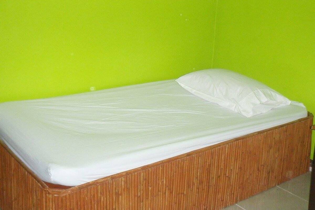Main Suite 2 | WiFi (free), bed sheets