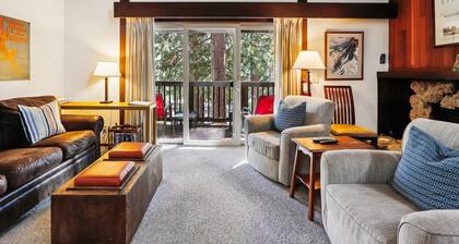 Tahoe Corner Retreat: 3 Levels of Alpine Comfort & Sauna Villas #107