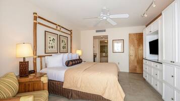 3 bedrooms, in-room safe, iron/ironing board, free WiFi