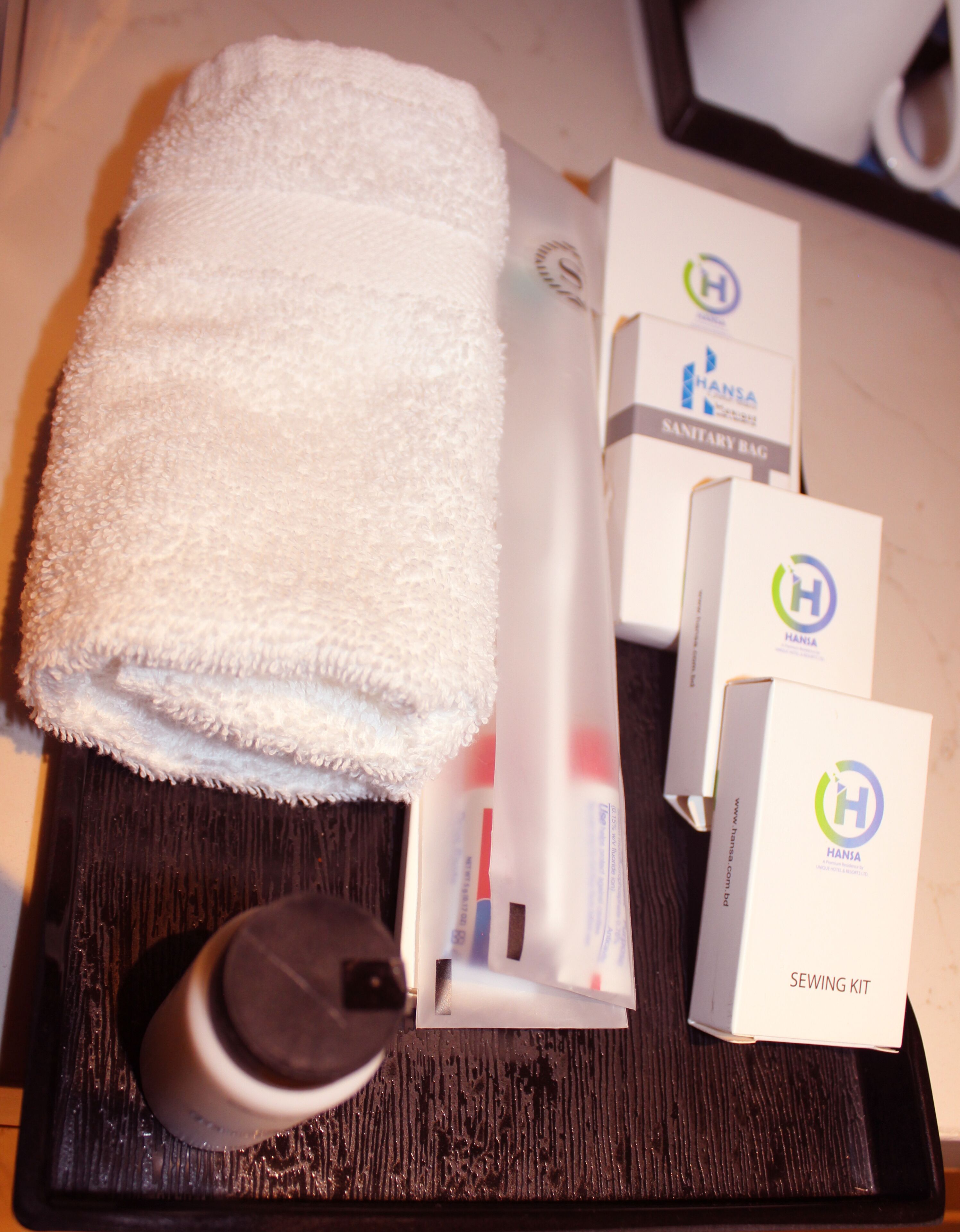 shower, rainfall showerhead, free toiletries, hair dryer