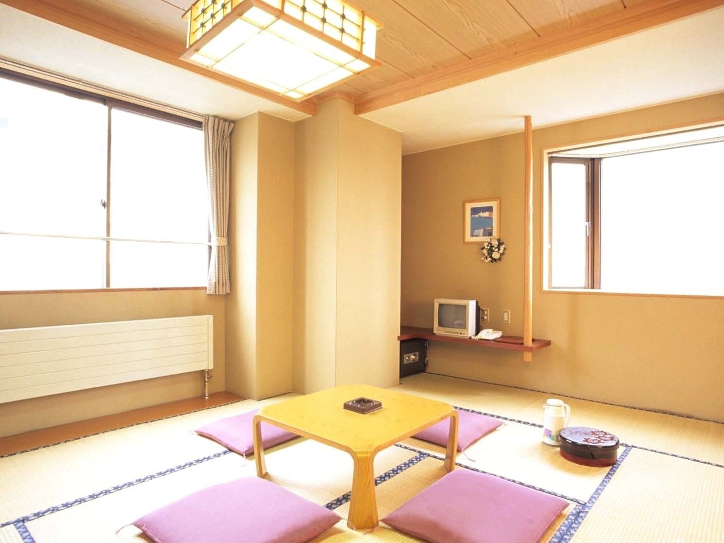 ห้องเอ็กเซกคิวทีฟทวิน, 2 ห้องนอน, ตู้เย็น, วิวภูเขา (Japanese Style) | Wi-Fi ฟรี, ผ้าปูที่นอน