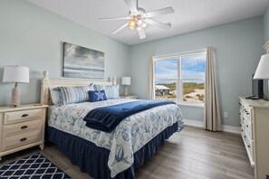 6 bedrooms, iron/ironing board, free WiFi, bed sheets