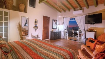 4 chambres, coffres-forts dans les chambres, bureau