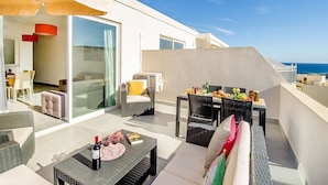Outdoor dining - The Hillock Penthouse North C11 (Marsalforn)