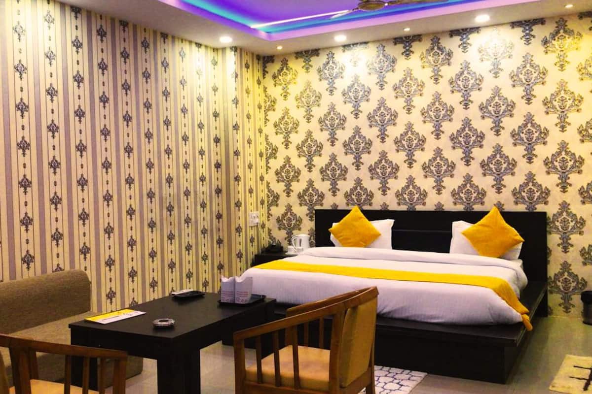 Premium-Suite, Nichtraucher, Stadtblick | Hochwertige Bettwaren, Select-Comfort-Betten, Schreibtisch