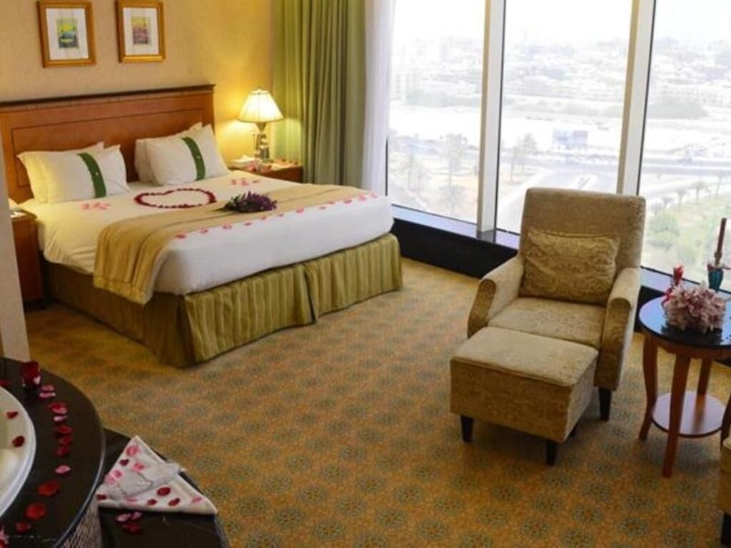 In-room safe, desk, laptop workspace, blackout curtains