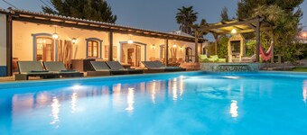 Fantastic Villa Charme