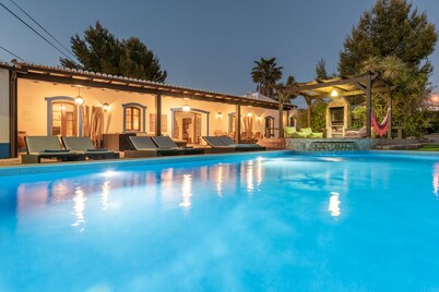 Fantastic Villa Charme